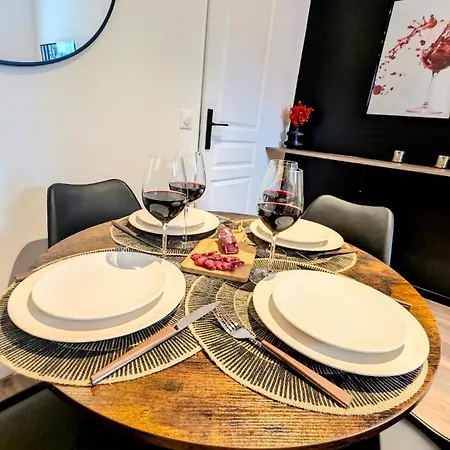 Le Caviste 2eme Etage * آبّيفيل