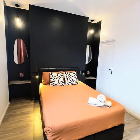 Le Caviste 2eme Etage 公寓 *